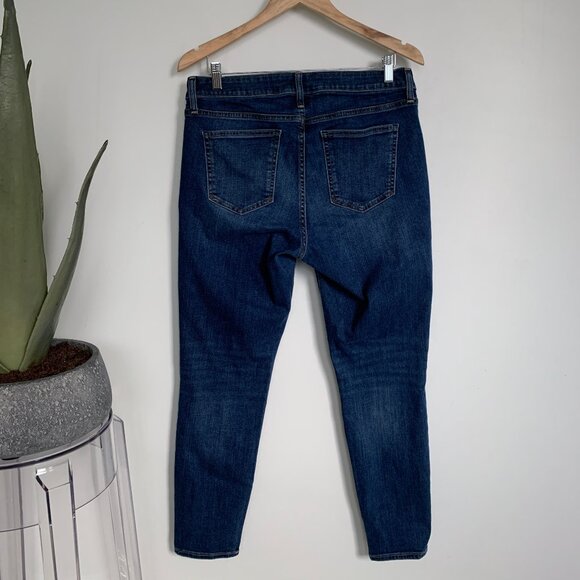 Gap Mid Rise Curvy True Skinny Jeans Dark Indigo 32 / 14 - Picture 9 of 10